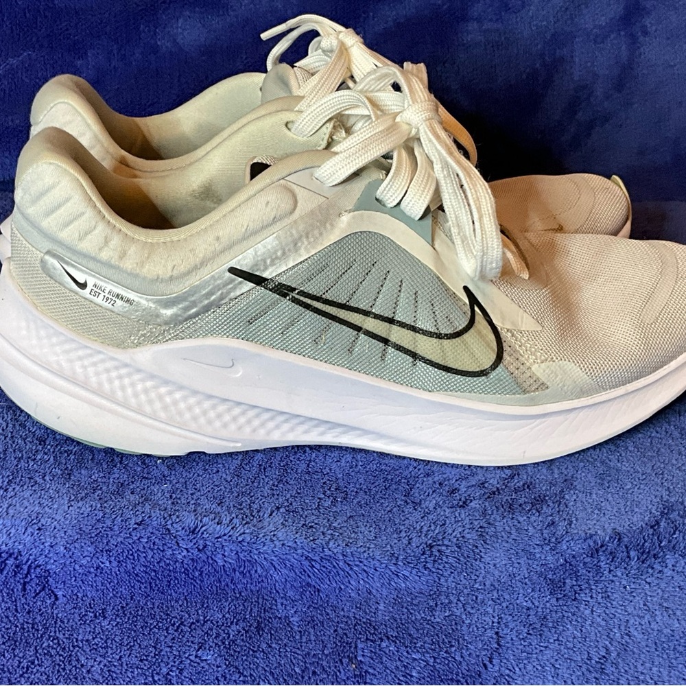 Nike Quest 5 DD0204-002 Photon Dust/Black-Aviator Grey Running Shoes Men 10